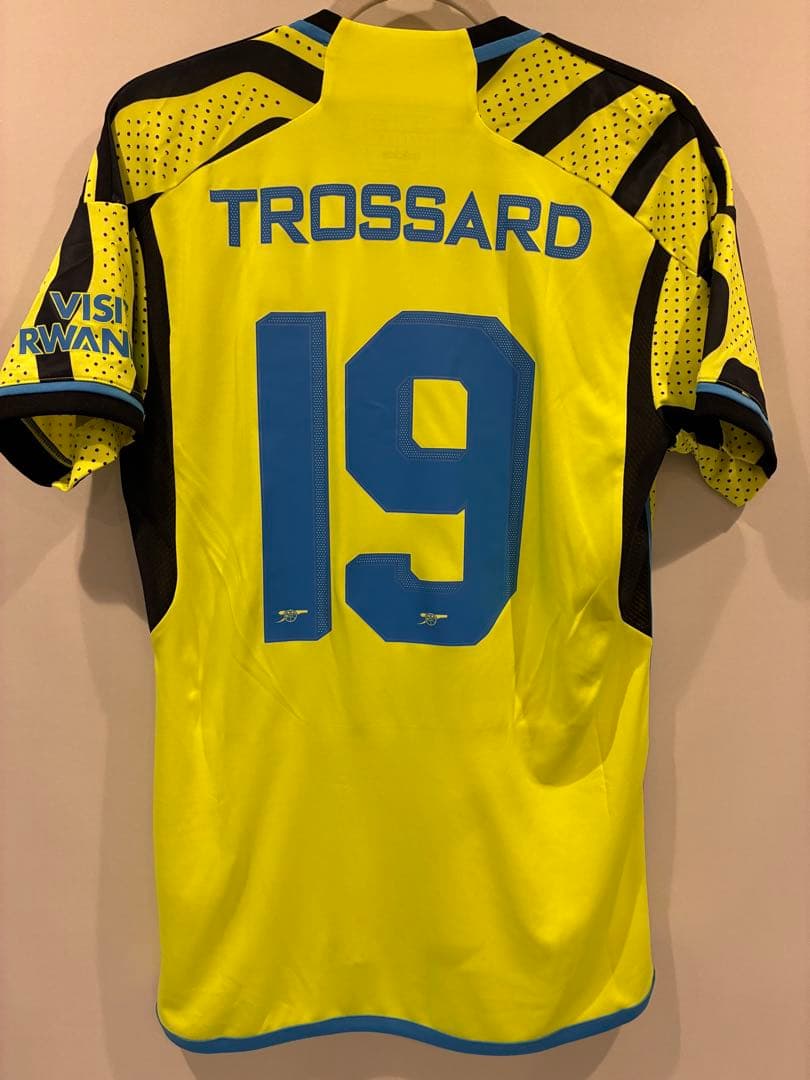 トロサール　アーセナル　ユニフォーム