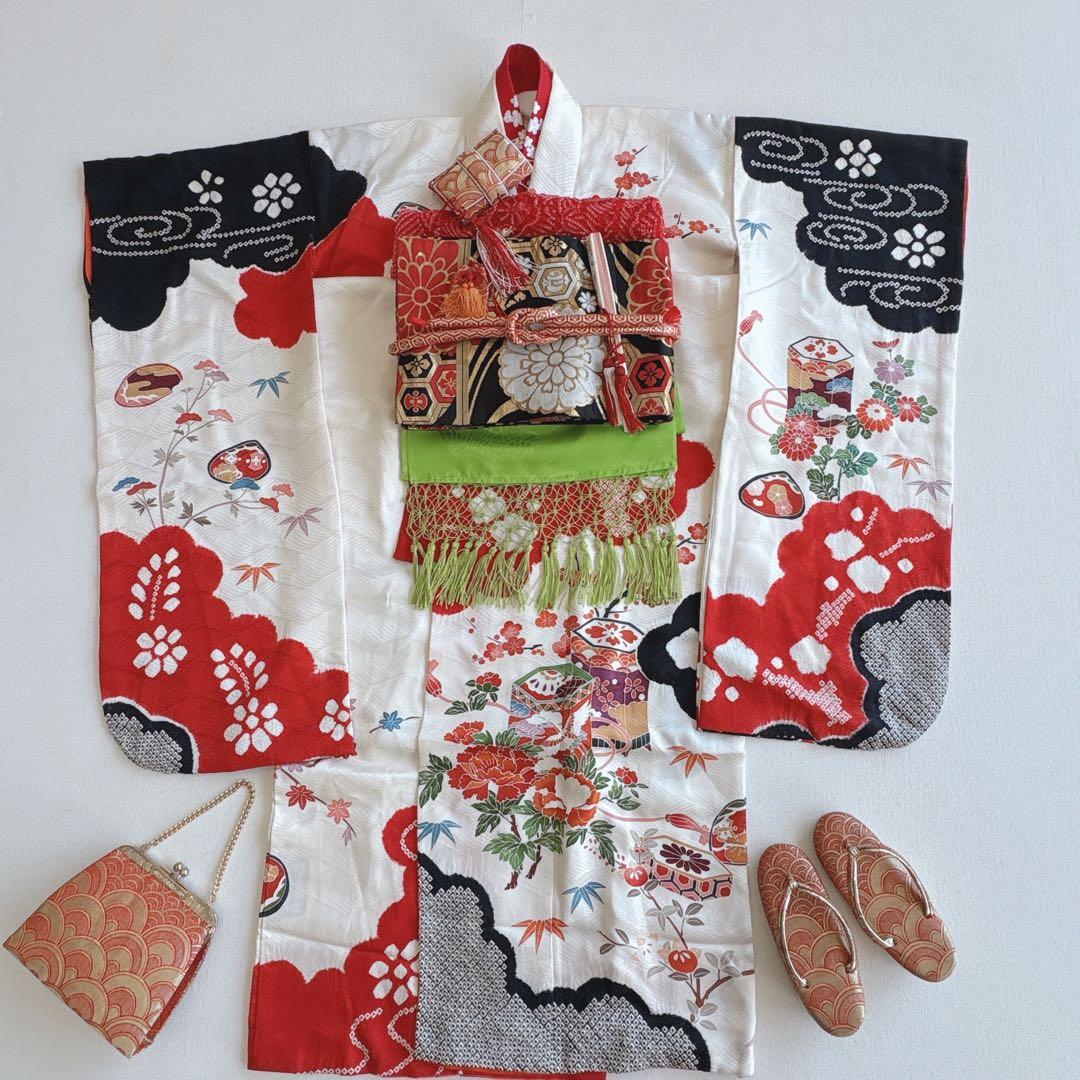 フルセット　七五三　７歳女の子　白地　しぼり貝合せ　丸帯黒地　簡単半襟　7301