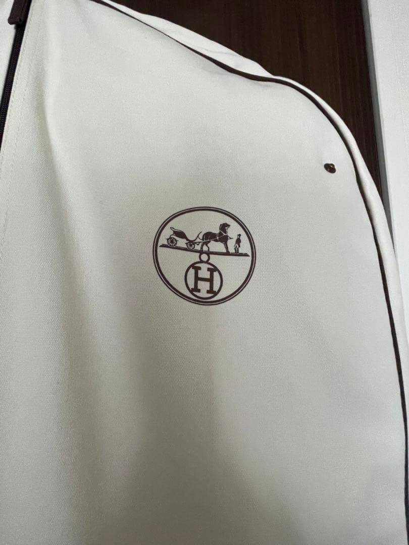 【新品未使用】エルメス　コート　黒　40 レディース