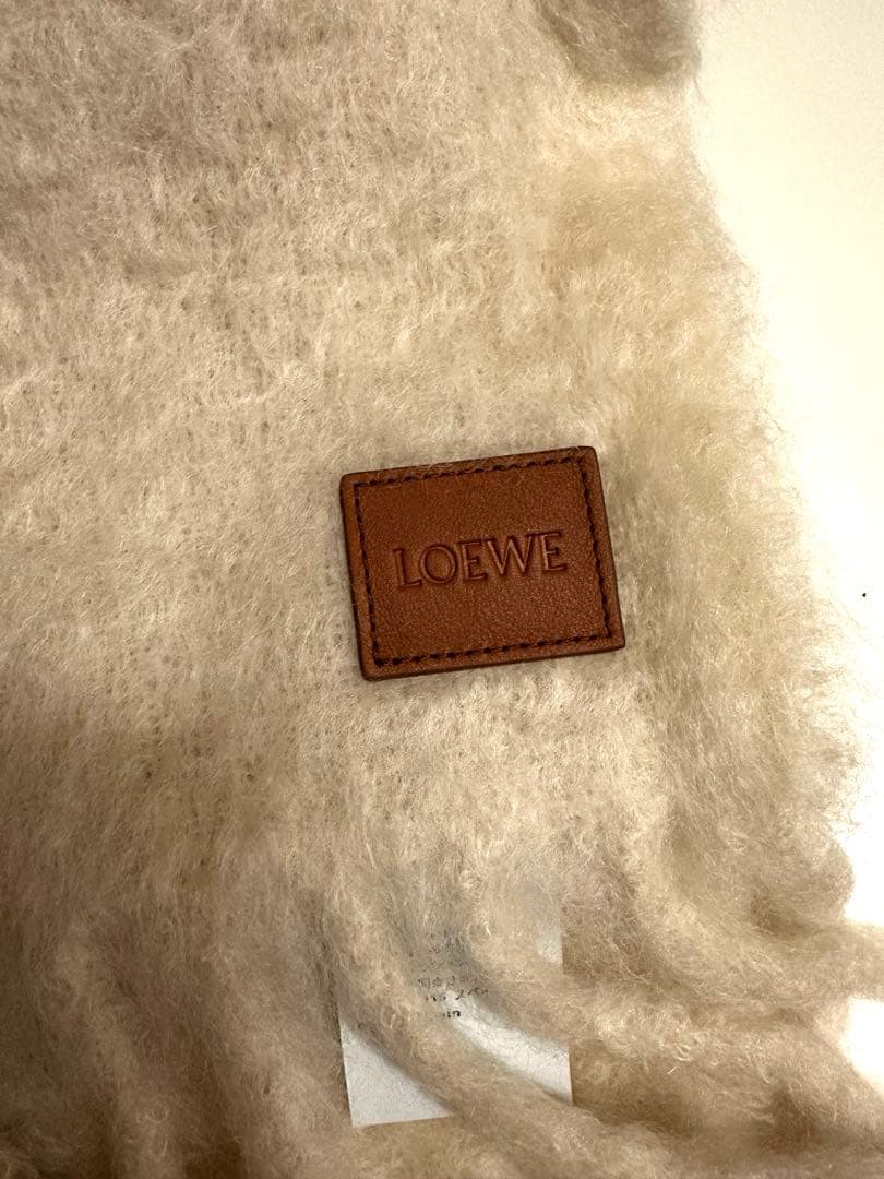 LOEWE フリンジマフラー