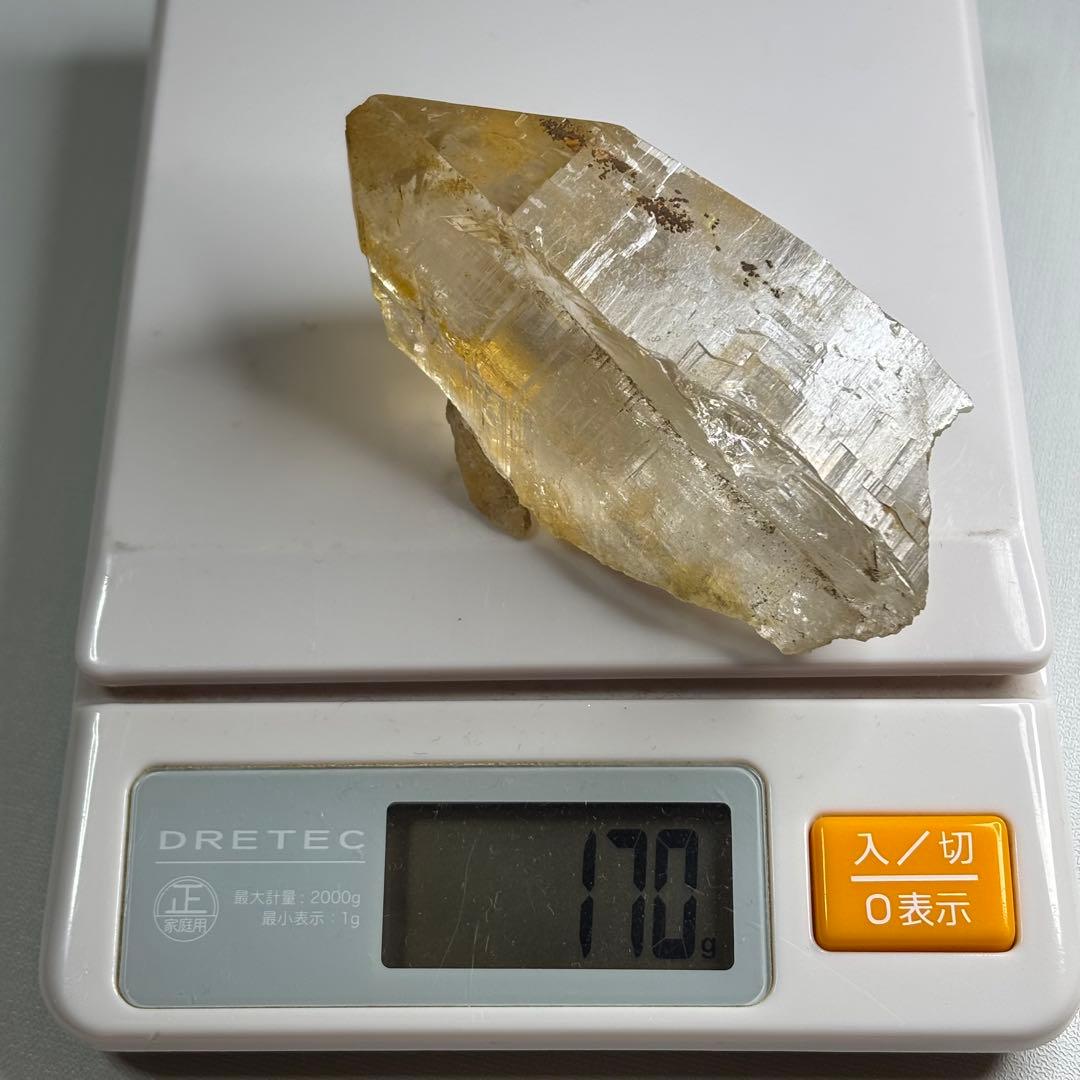 ヒマラヤ パキスタン ギルギット産 水晶 ゴールデンヒーラー 原石 170g