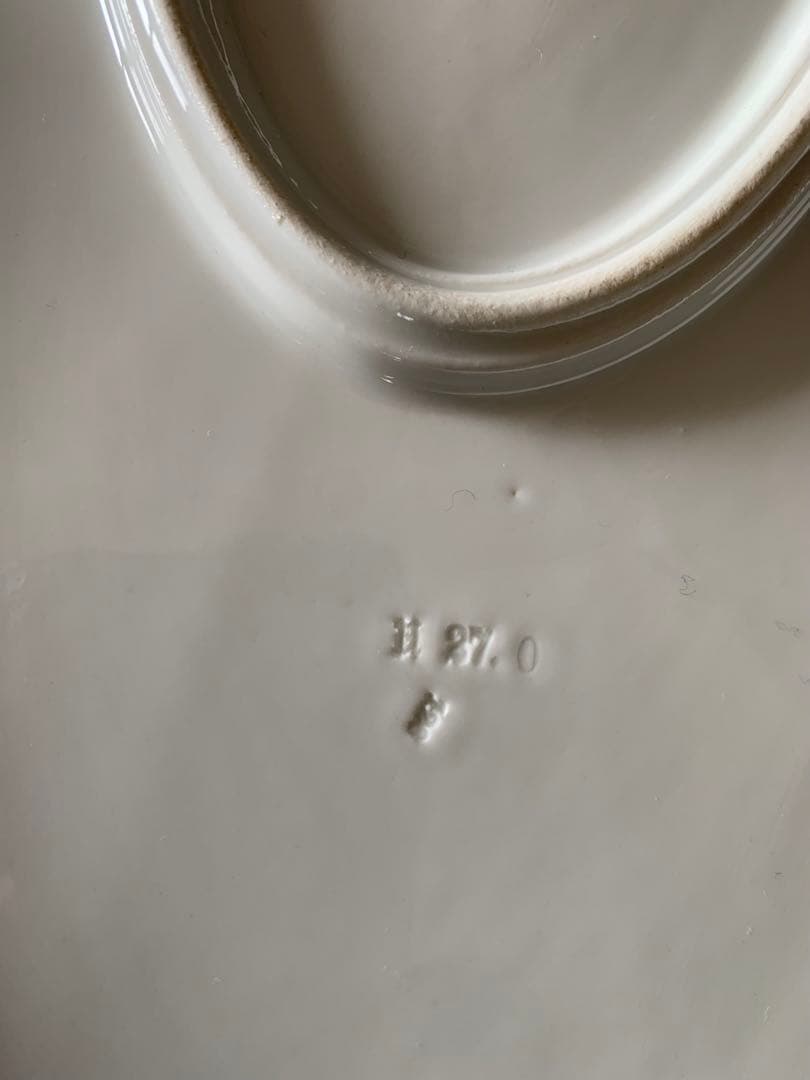 ボタン剣マイセンのオーバル大皿(約60cmX約29cm)