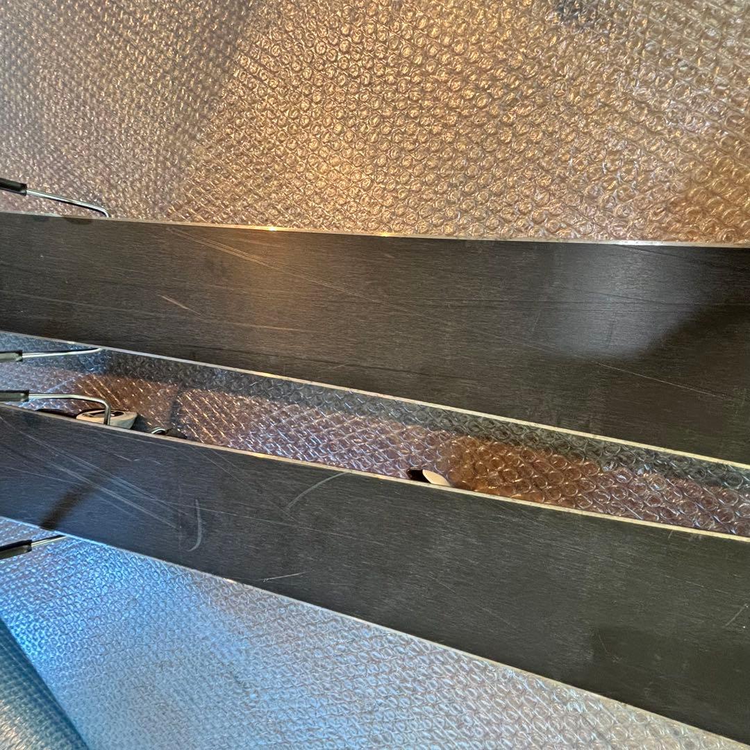 ロシニョール SIN99 調整ビンディング付ショートスキー　ミッドスキー