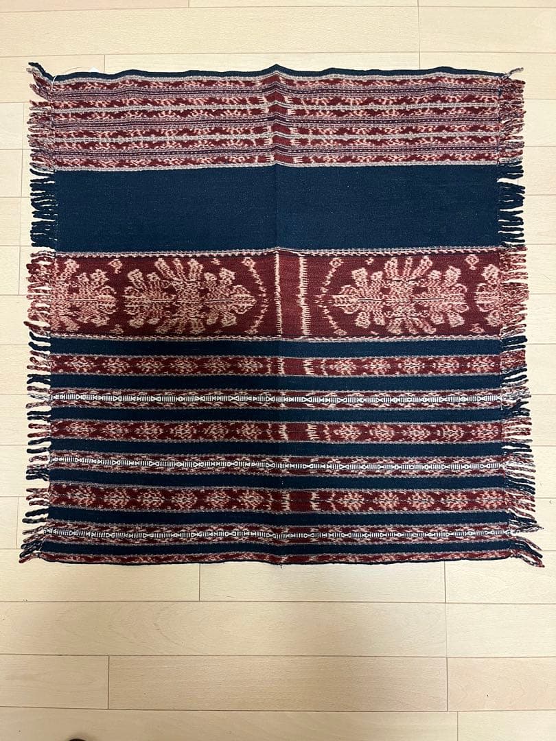 50年位前にインドネシア　サウ島で手織りされたイカット。手紡ぎ糸　天然染料