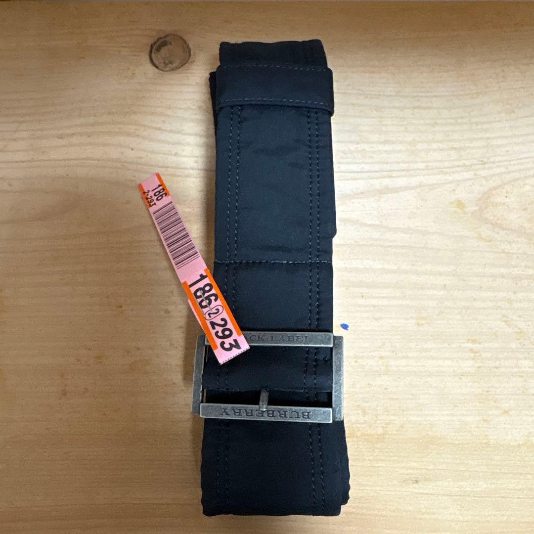 ブラック ダブルブレスト トレンチコート