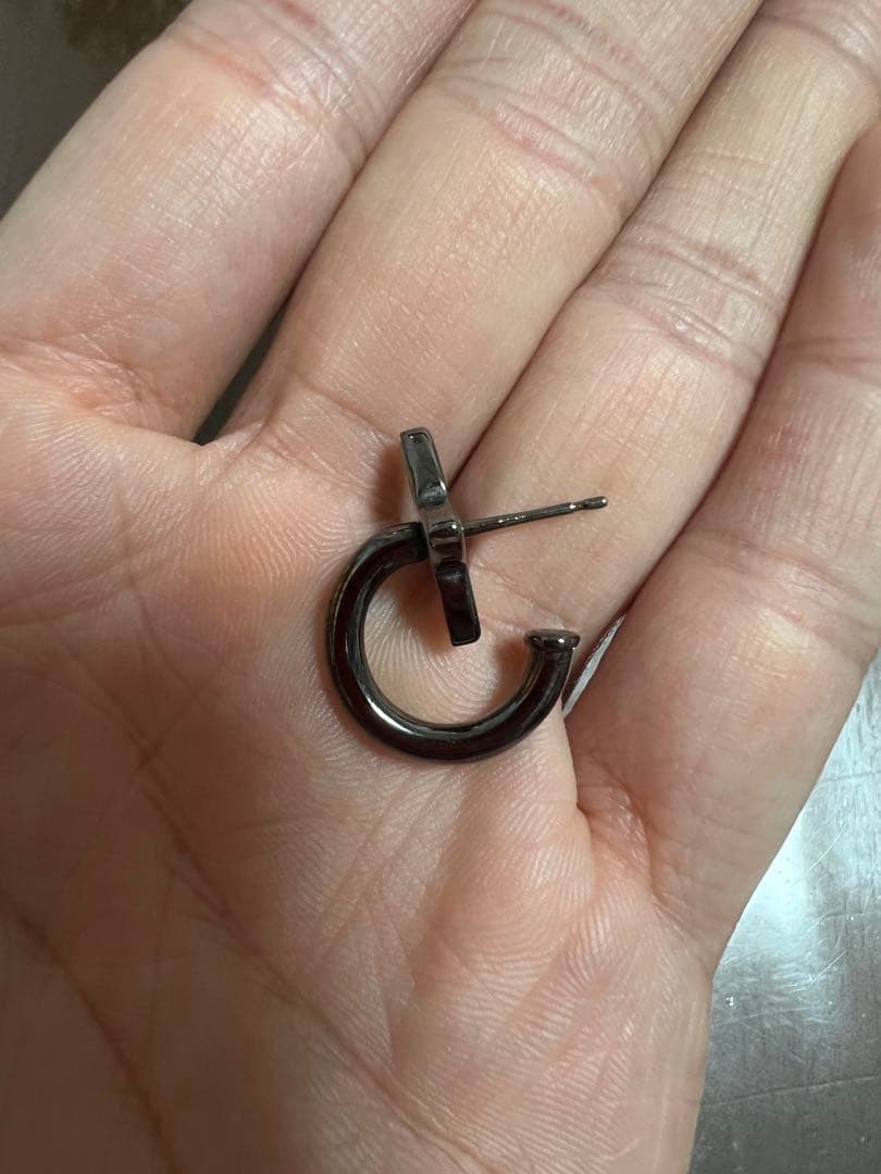 レア!! LOUIS VUITTON ルイヴィトンピアス