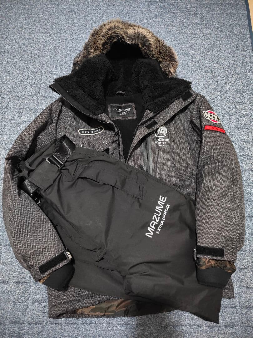 mazume 極暖防寒着 Mサイズ 上下セット