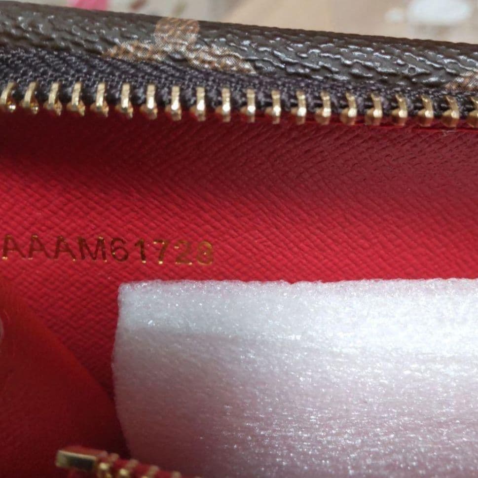 ルイヴィトン 三つ折り財布　長財布 2点セット　LOUISVUITTON