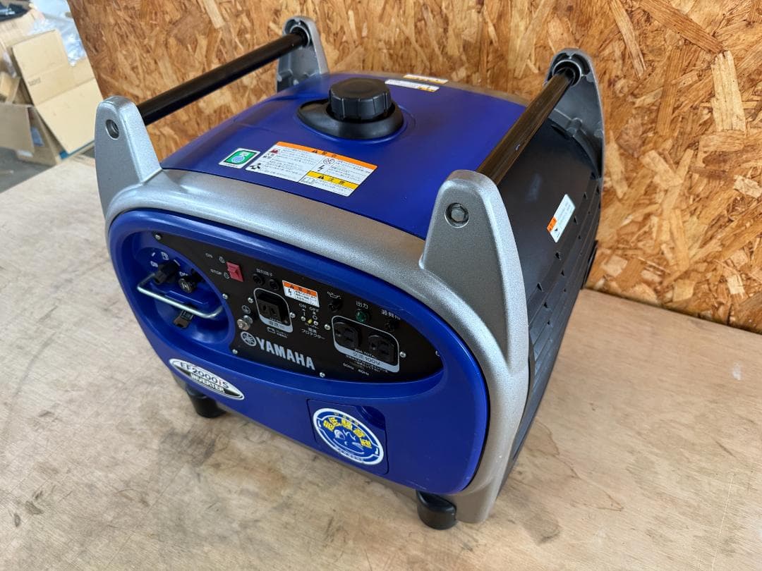 ヤマハ YAMAHA EF2000iS 2.0kVA 防音型 インバーター発電機