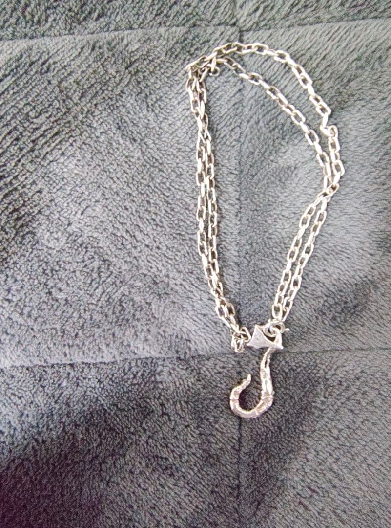 【VAINON】Destroyed Carabiner Necklace