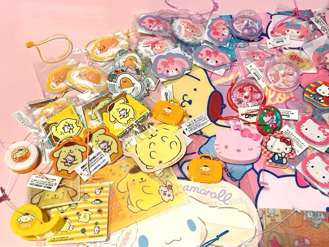 新品平成当時物非売品　サンリオプレミアムマスコットチケットファイル大量まとめ売り