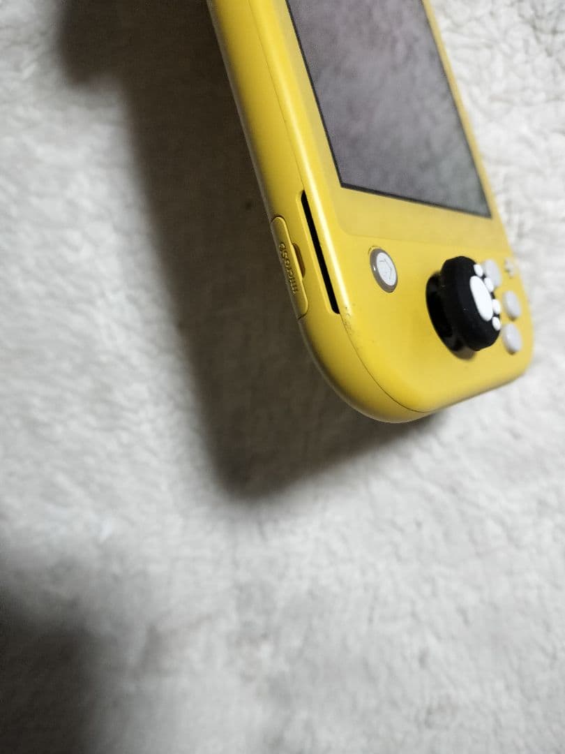 動作品Nintendo Switch Lite イエロー本体肉球スティックカバー