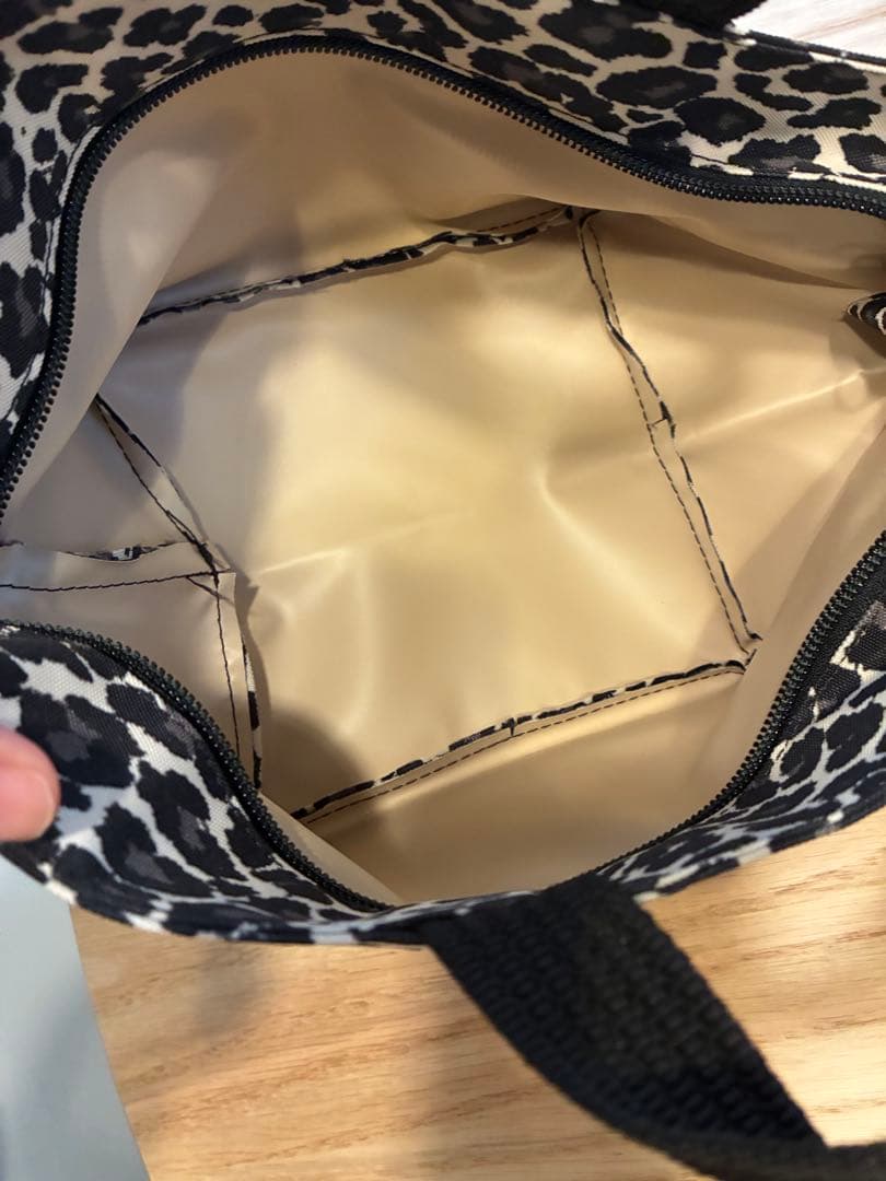 エルベシャプリエ パンサーブラン　トート