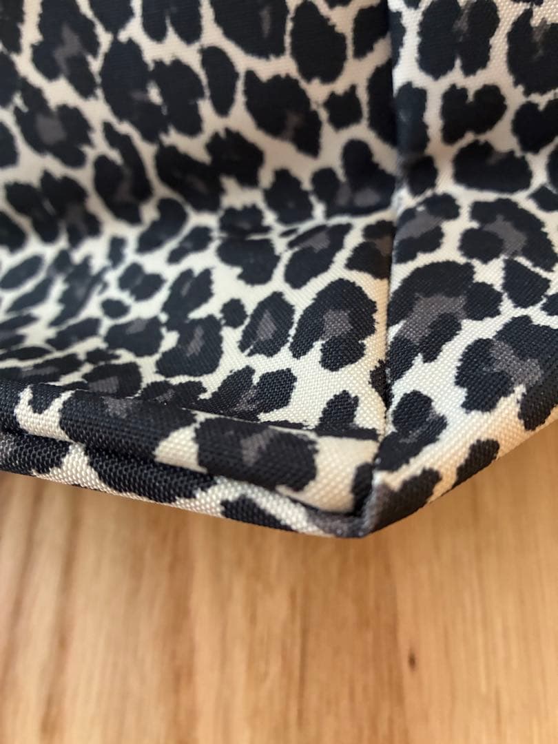 エルベシャプリエ パンサーブラン　トート