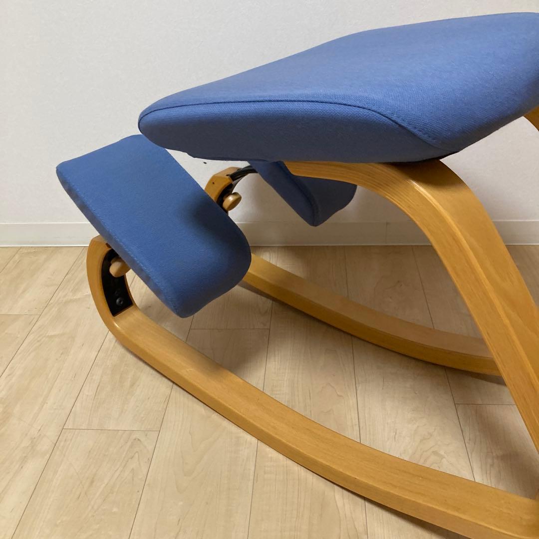 ストッケバランスチェア