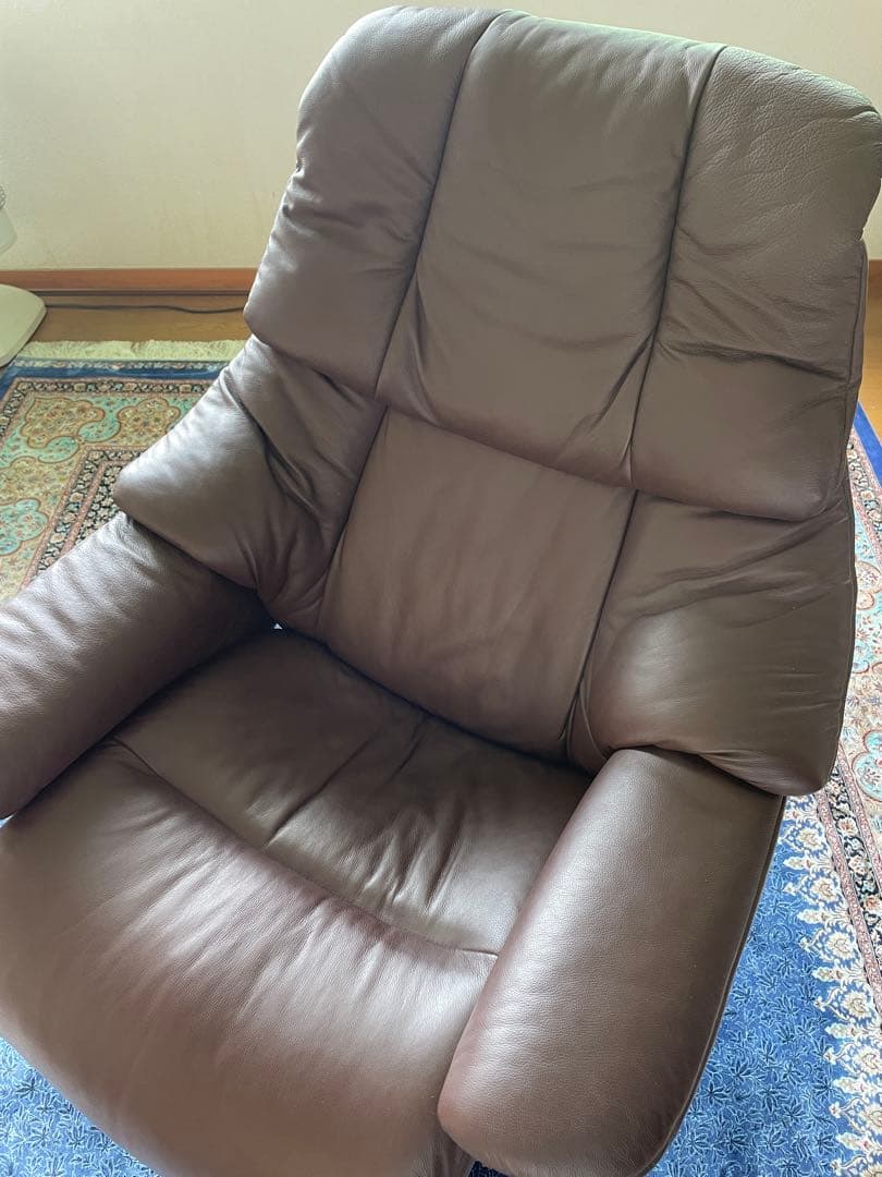 さ*に様 エコーネス　ストレスレスチェア　レノ　ノブレス革　約45万