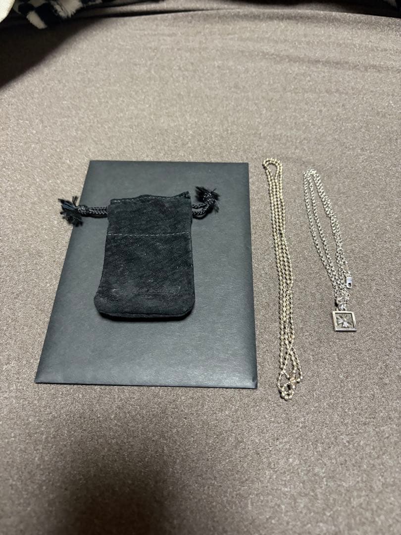 Chrome Hearts フレームドCHプラスチャーム