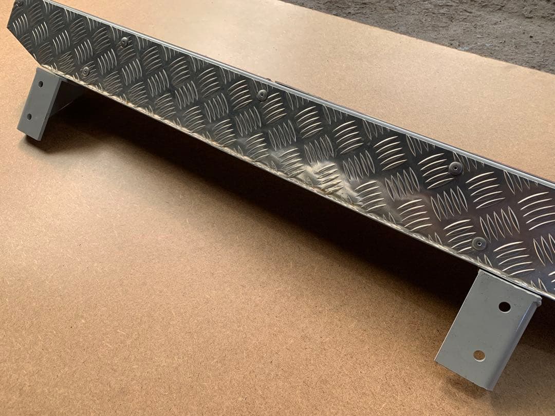 トラック　リアバンパー　アルミステップ　反射板付