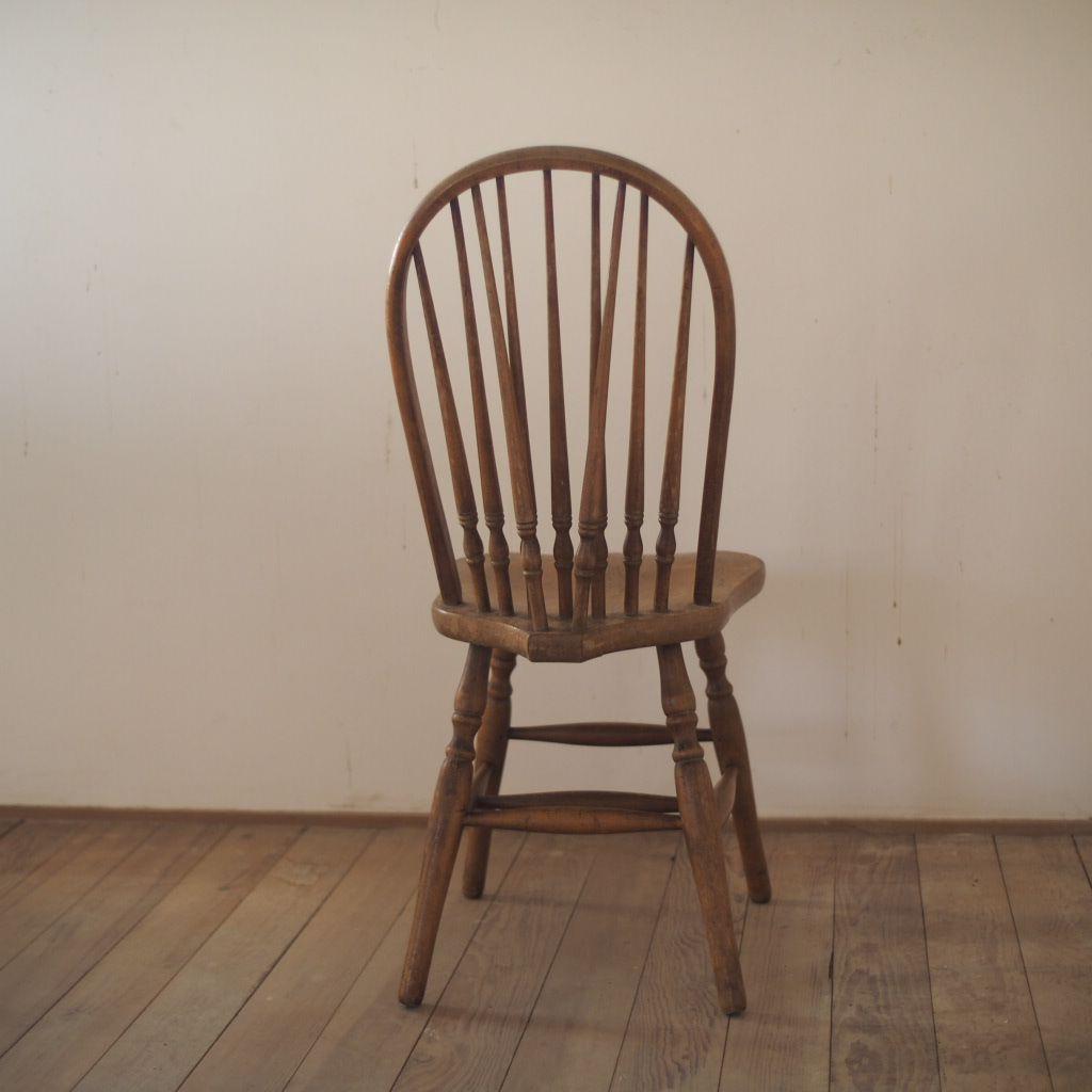 木製スピンドルバックチェア 秋田木工 古道具 味わい
