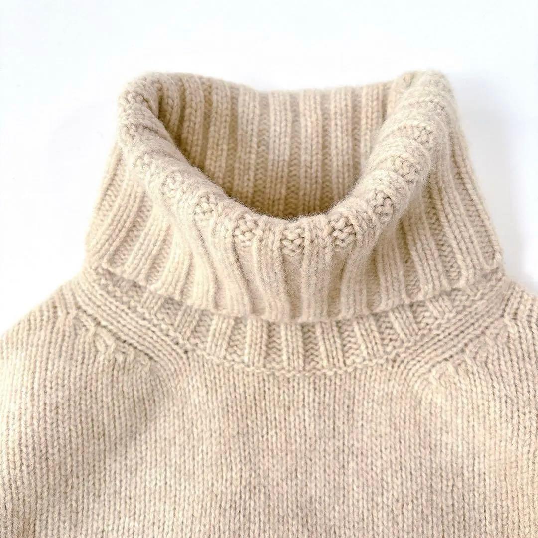 美品⁑ギャルリーヴィー　ファインウールタートルネックニット　ライトベージュ　S