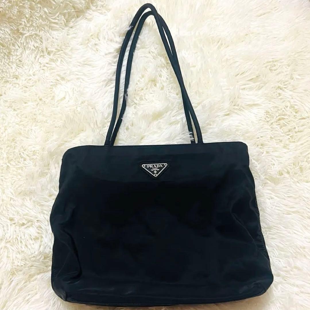 PRADA ナイロン トートバッグ ブラック 三角ロゴ　イタリア製