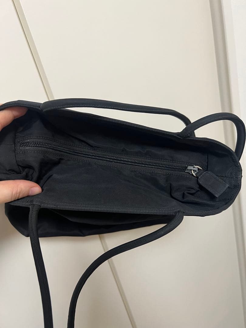 PRADA ナイロン トートバッグ ブラック 三角ロゴ　イタリア製