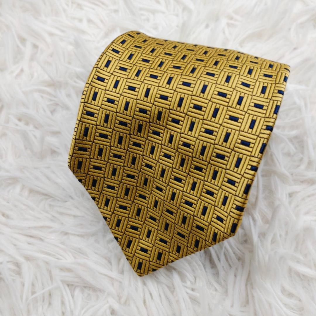 ブルックスブラザーズ 高級シルクネクタイ 総柄 ベージュ