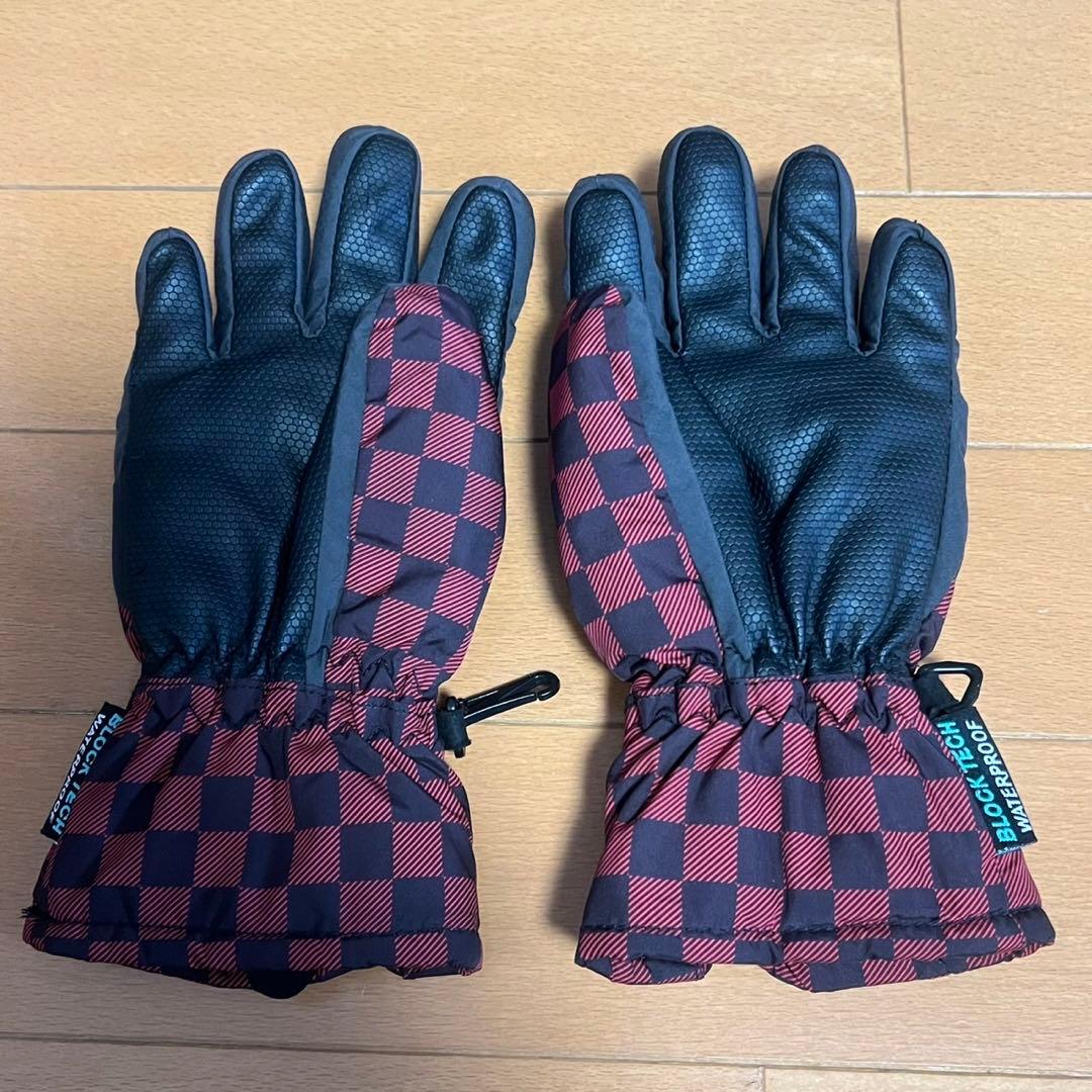 スノーボードブーツ　21cm プロテクター　イグニオ長袖　グローブ　140cm