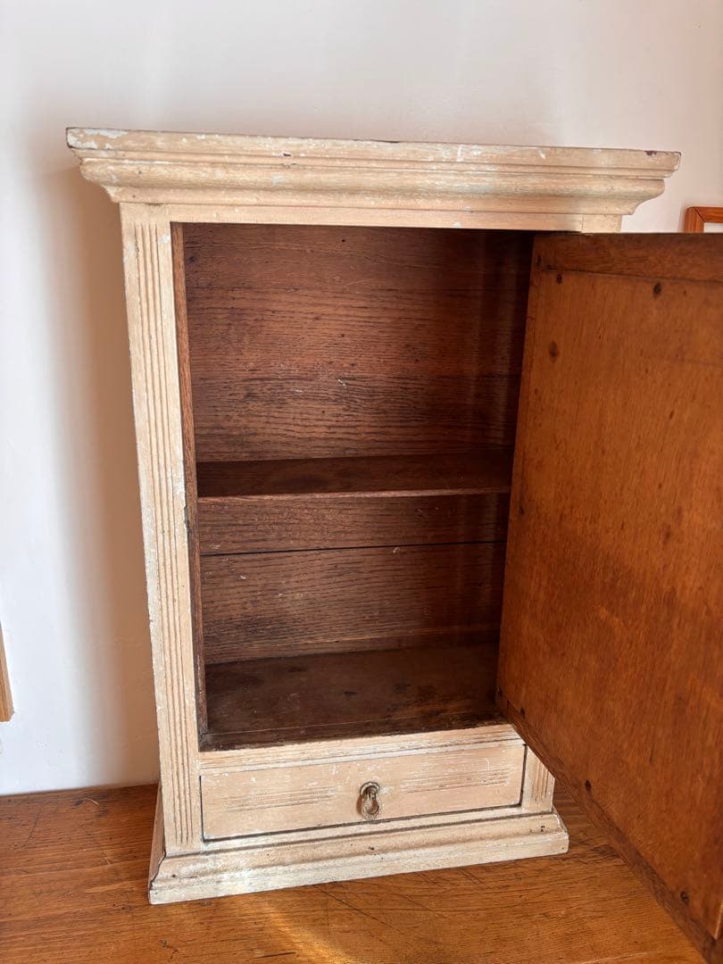 フランス　ブロカント　木製キャビネット 鏡付き　アンティーク