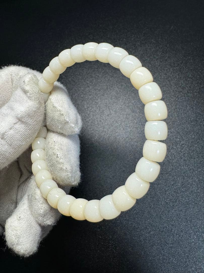 羊脂白玉和田玉 数珠　ブレスレット 腕輪 天然石 念珠 本玉 天然石 旧家蔵出し