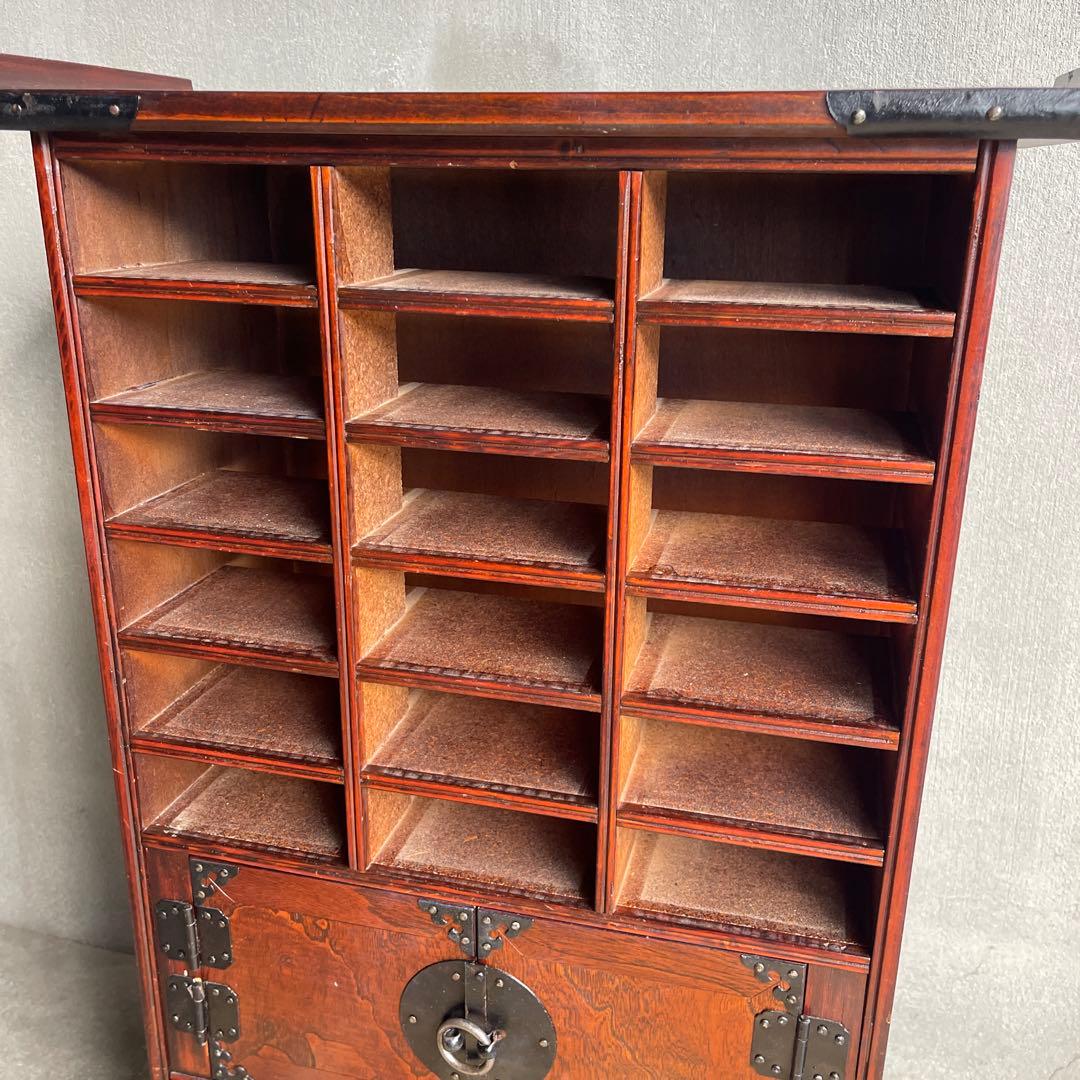 李朝家具　朝鮮家具　薬箪笥　ヤクジャン
