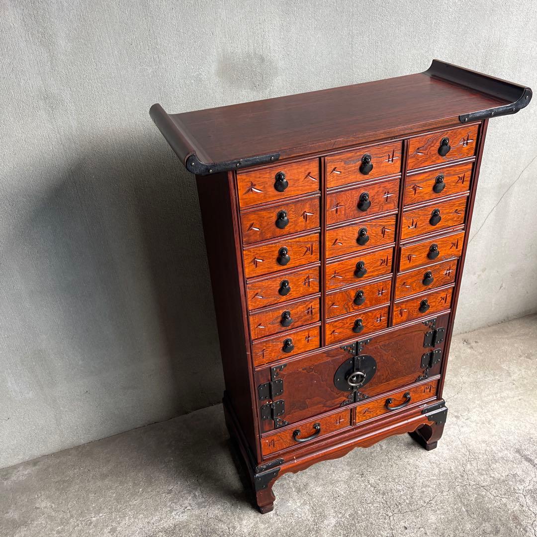 李朝家具　朝鮮家具　薬箪笥　ヤクジャン