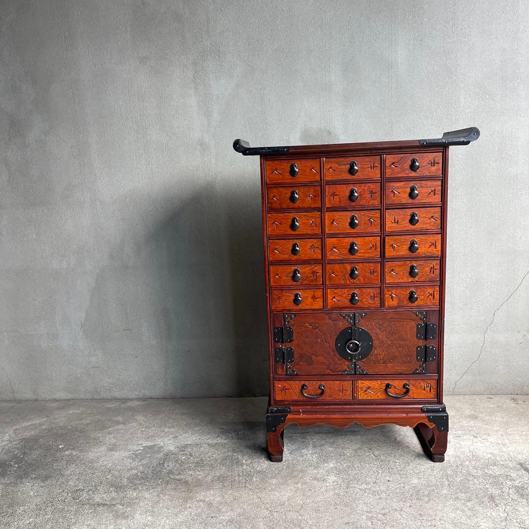 李朝家具　朝鮮家具　薬箪笥　ヤクジャン
