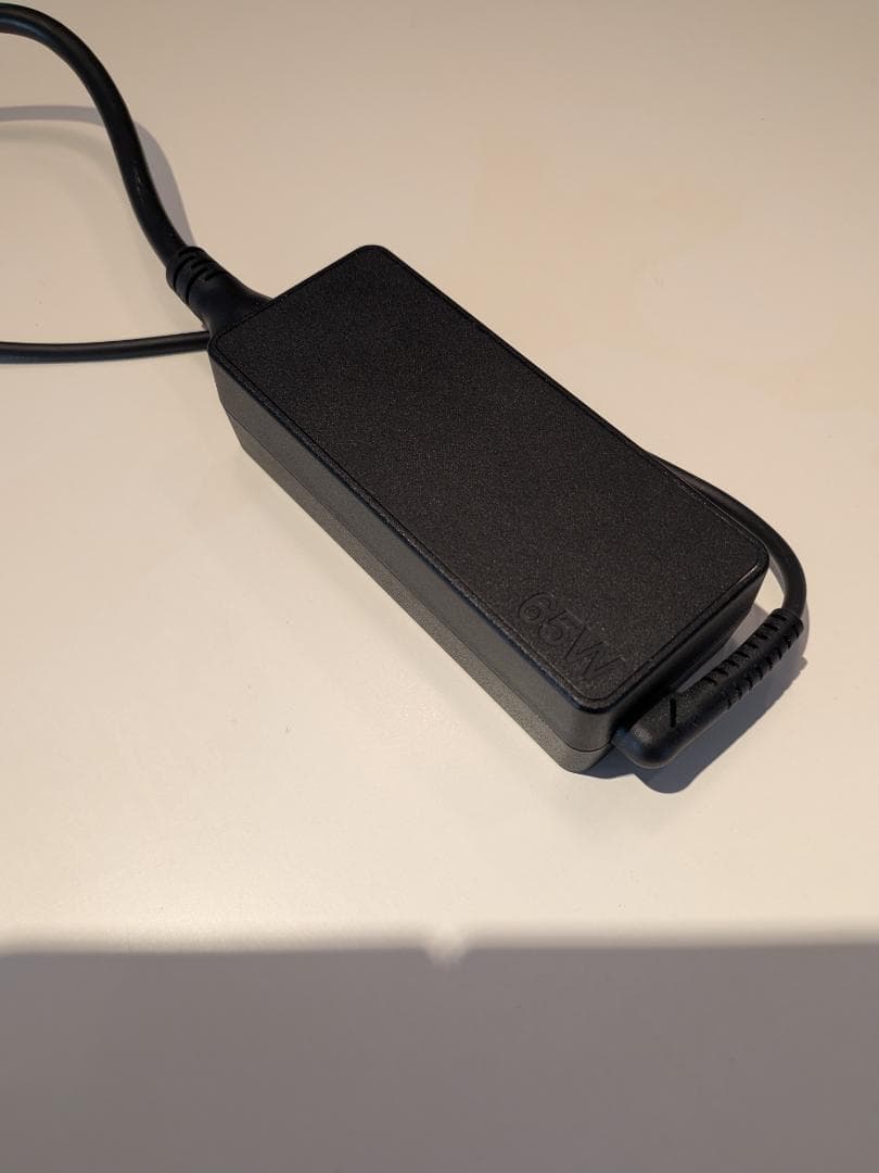 【美品】Lenovo V14 Gen 4 AMD　ブラック