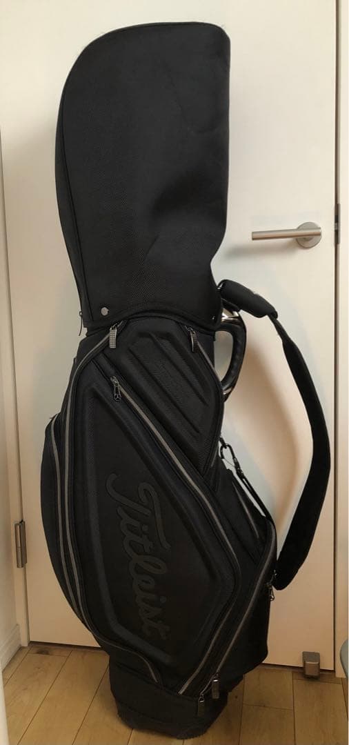 メルセデスベンツ　タイトリスト　キャディバッグ Titleist ゴルフバッグ