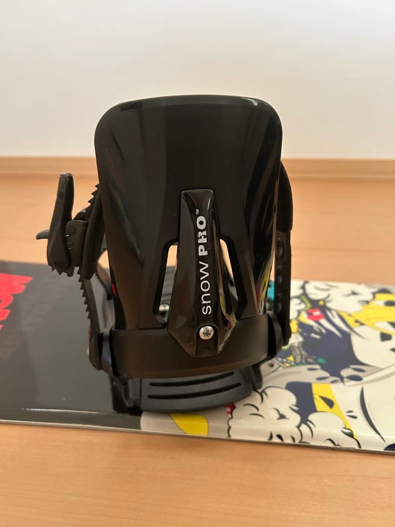 PARTY ON THE  スノーボード ビンディング付き 140cm