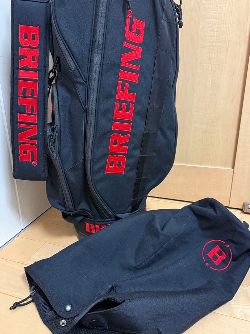 美品★ブリーフィング★キャディバッグ★ゴルフ★BRIEFING★ゴルフバッグ★黒