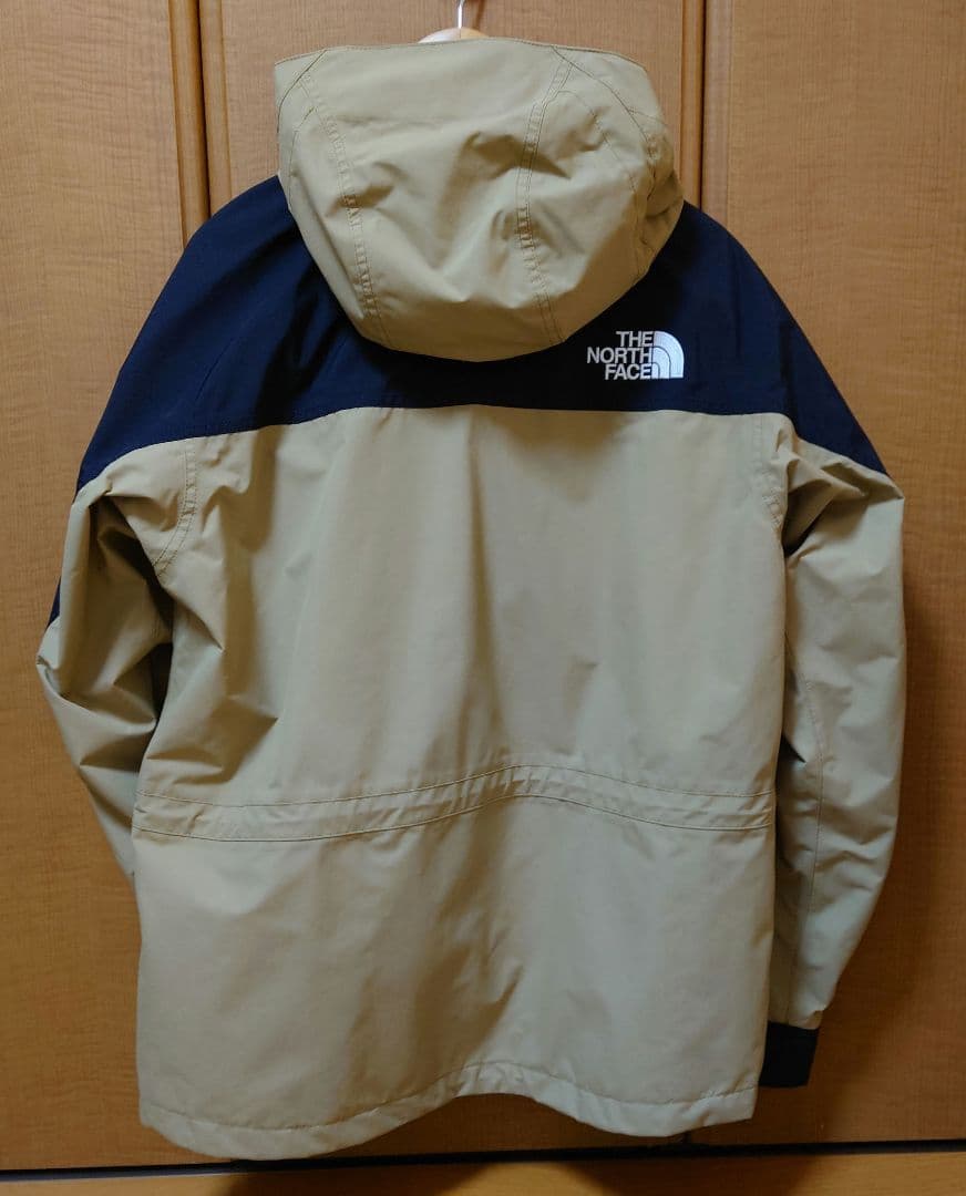 ノースフェイス　マウンテンライトジャケット　サイズＭ