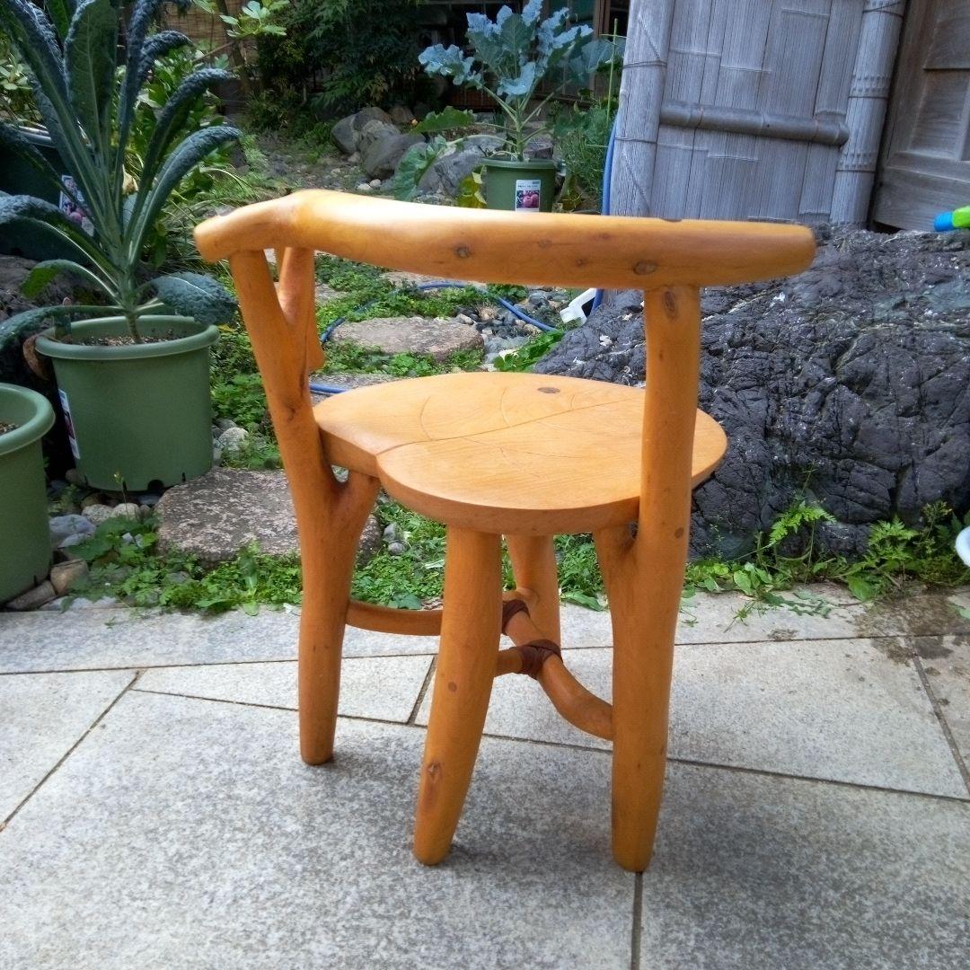 自然木の椅子　芸術作品　家具　ハンドメイド　木の癒し　一点物