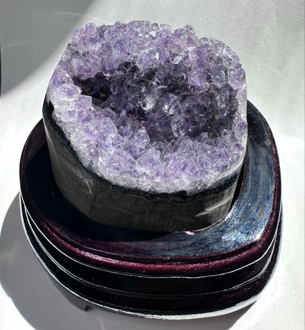 【天然石】アメジスト クラスター アメジストドーム 台座付 浄化 置物 672g