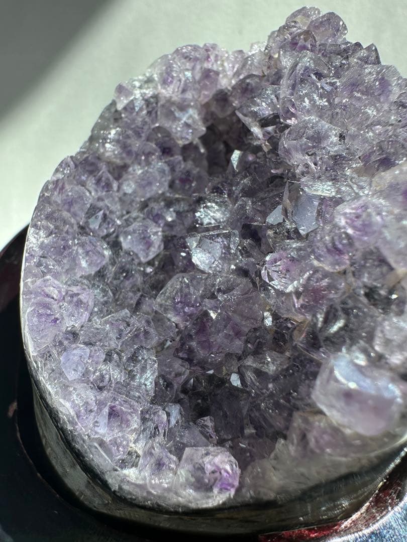 【天然石】アメジスト クラスター アメジストドーム 台座付 浄化 置物 672g