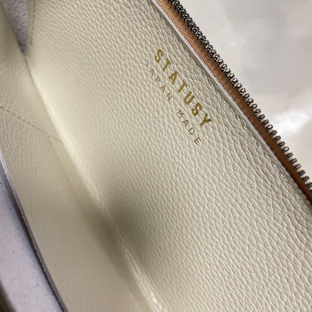 ステータシー　イルモードジップコンセプト　長財布　ライトグレージュ