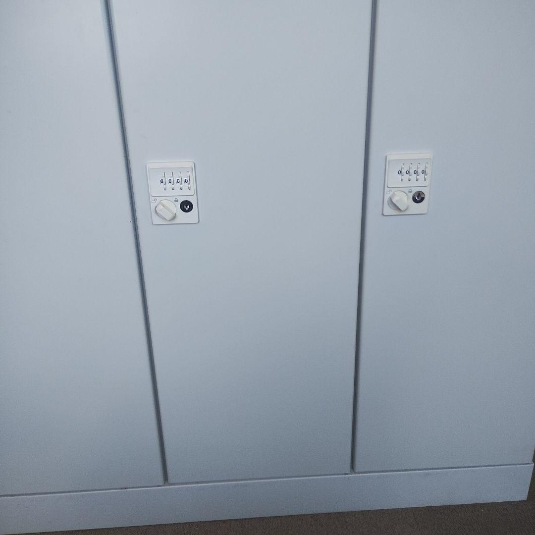 ◎引取り限定　シリンダー錠　ダイヤルロック　PLUS　オフィスロッカー　6個収納