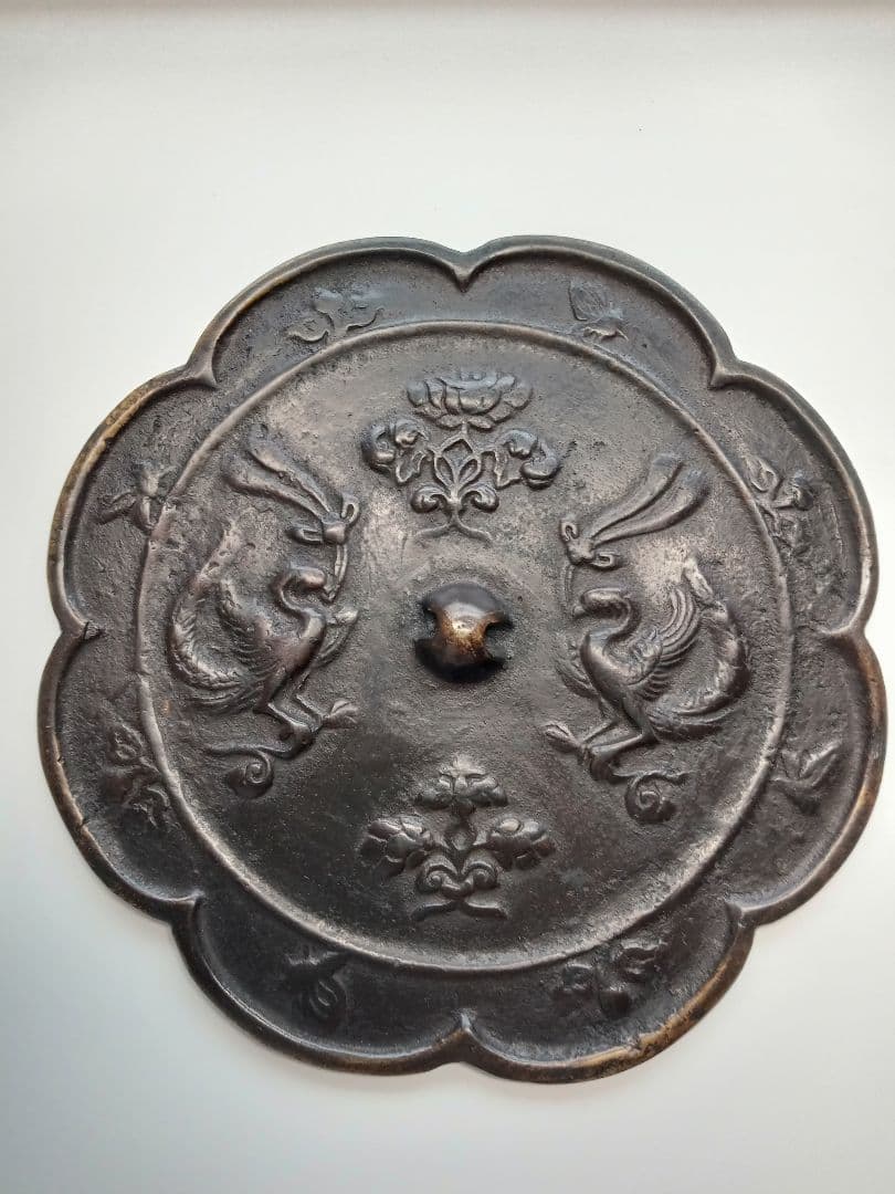 和鏡（古鏡）　双鸞八花鏡　唐時代（奈良時代〜平安時代初期）