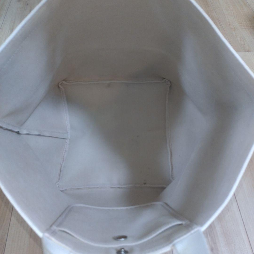 色移りあり　エルベシャプリエ　725GP