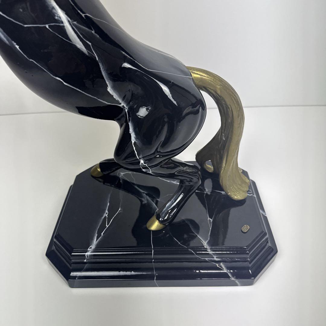 〚美品〛✦跳ね馬 陶器 大理石 フィギュリン 置物✦