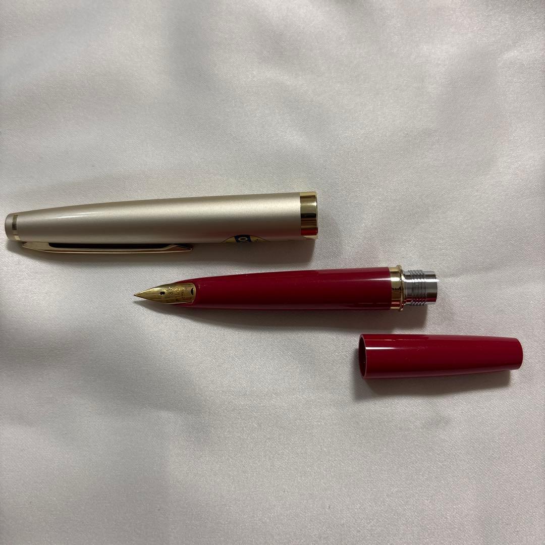 PILOT '70s新品 Elite 万年筆 18Kレトロ