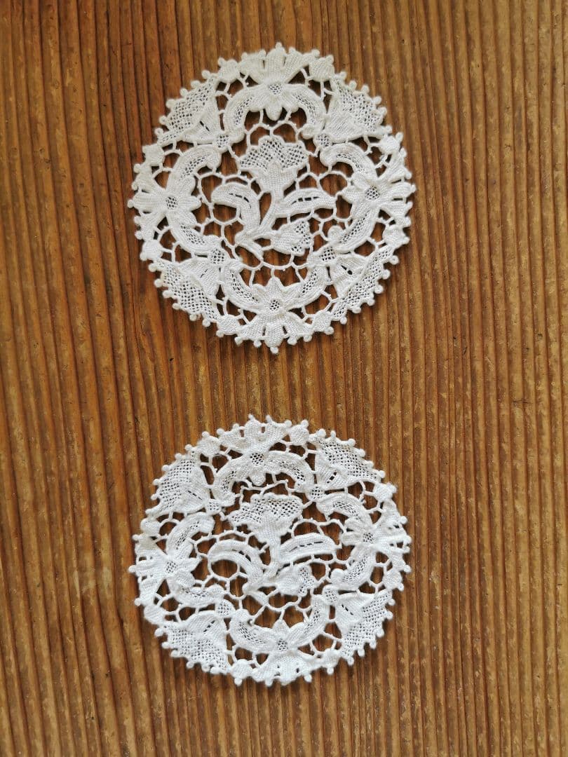 アンティーク ポワンドヴェニス カーネーション＆フラワープチドイリー ２枚セット