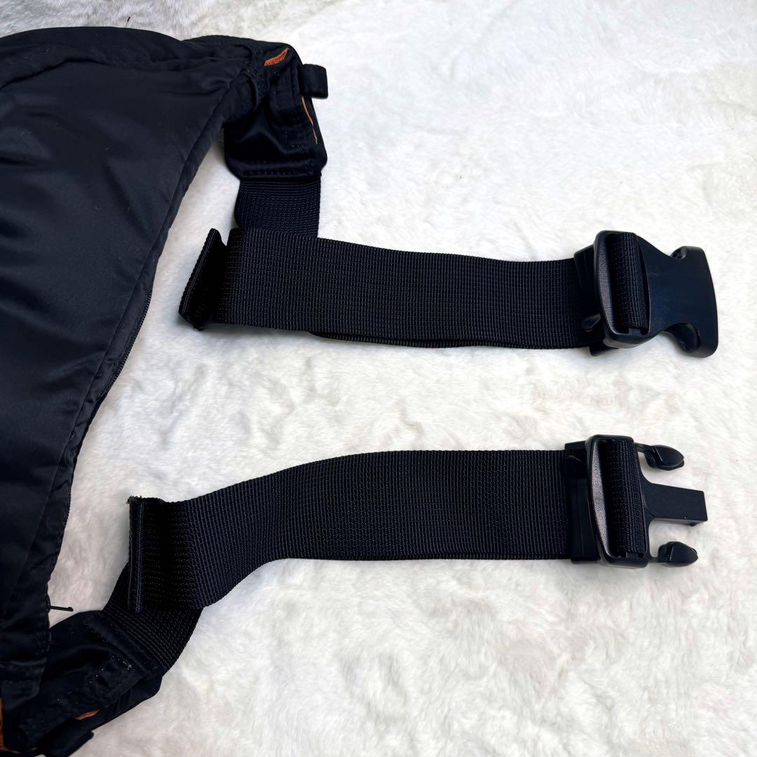 【極美品】ポーター　タンカー　ウエストバッグ　ウエストポーチ　ブラック　三日月