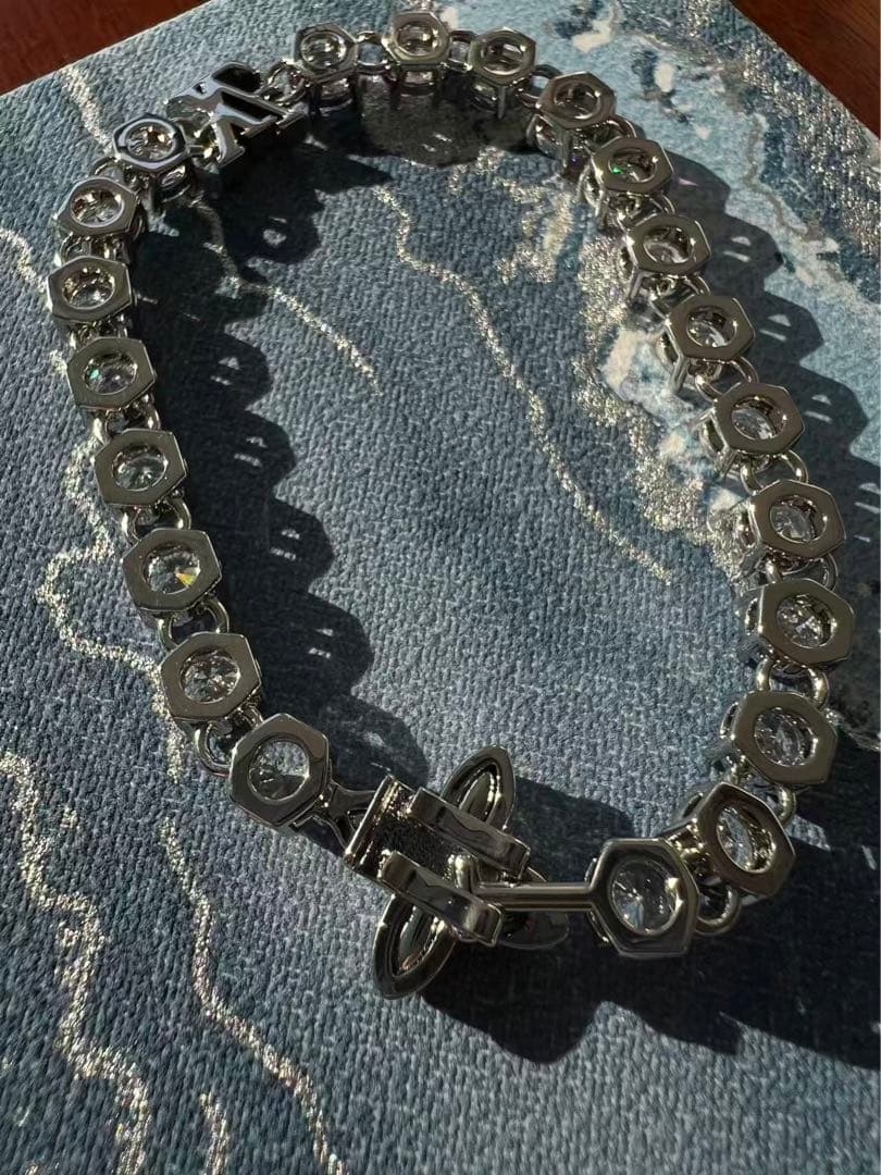 Louis Vuitton クリスタル ブレスレット